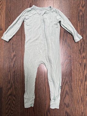 Kyte BABY Sage Green Zip-Front One-Piece Footie